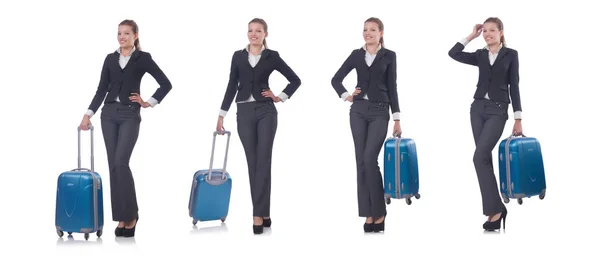 Donna con suitacasi che si prepara per le vacanze estive — Foto Stock