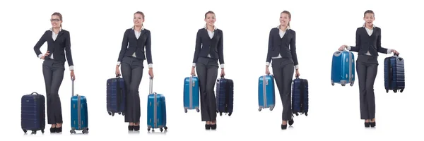 Donna con suitacasi che si prepara per le vacanze estive — Foto Stock