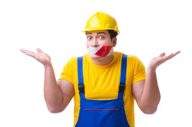 Bantlı tulum giyen komik bir işçi.