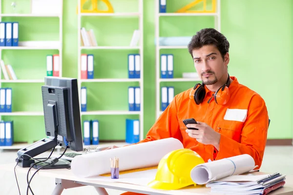 Construction supervisor planning new project in office — Stock Photo, Image