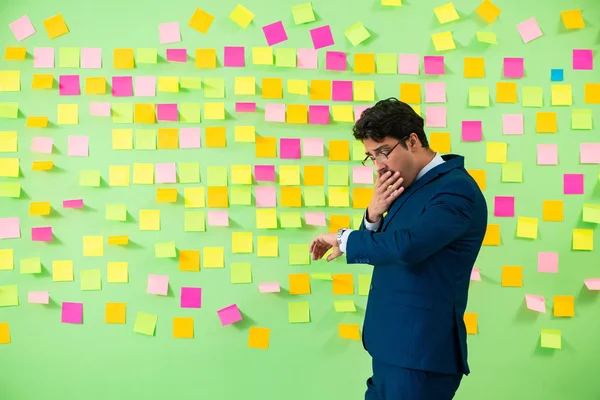 Businessman with many business priorities — Stock Photo, Image