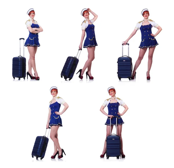 Donna con suitacasi che si prepara per le vacanze estive — Foto Stock