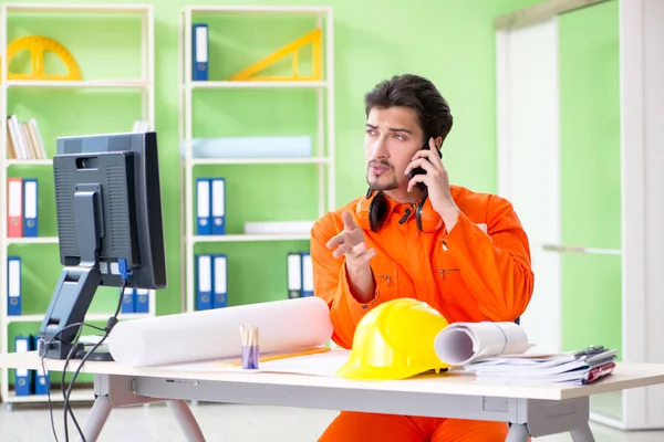 Construction supervisor planning new project in office — Stock Photo, Image