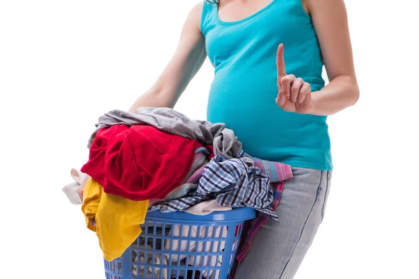 Mulher segurando cesta de roupas sujas que exigem lavagem — Fotografia de Stock