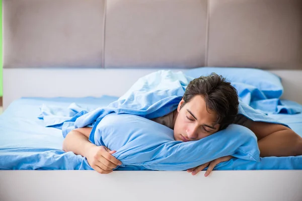 Man suffering from sleeping disorder and insomnia — Stock Photo, Image