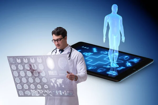 Telehealth concept met arts doet controle op afstand — Stockfoto