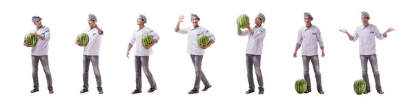 Junger Männlicher Koch Mit Wassermelone Isoliert Auf Weiß — Stockfoto