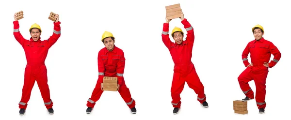 Trabajador de la construcción con ladrillos de arcilla en blanco —  Fotos de Stock