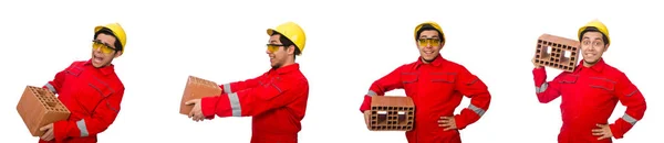 Trabajador de la construcción con ladrillos de arcilla en blanco — Foto de Stock