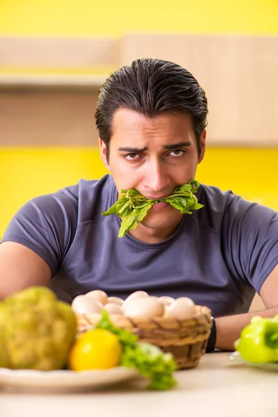 Young man in dieting and healthy eating concept — Stock Photo, Image