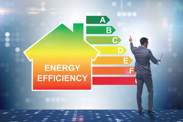 Homme d'affaires dans le concept d'efficacité énergétique — Photo