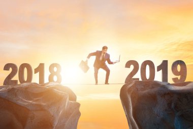 2018 ve 2018 arasında Dengeleme işadamı