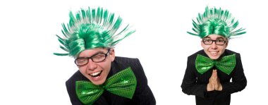 Mohawk saç stili komik bir adam.