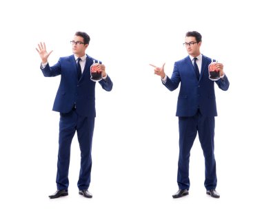 Kan torbası olan bir iş adamı beyaza izole edilmiş.