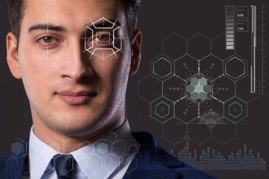 İnsan gözüne yerleştirilmiş sensör konsepti