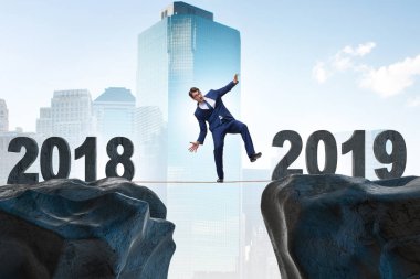 2018 ve 2018 arasında Dengeleme işadamı