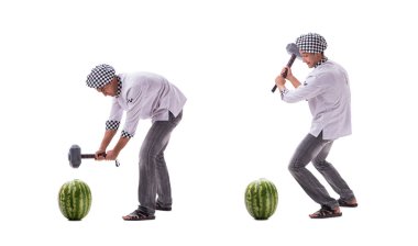 Beyaz karpuzlu genç aşçı.