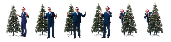 Uomo d'affari decorazione albero di Natale isolato su bianco — Foto Stock