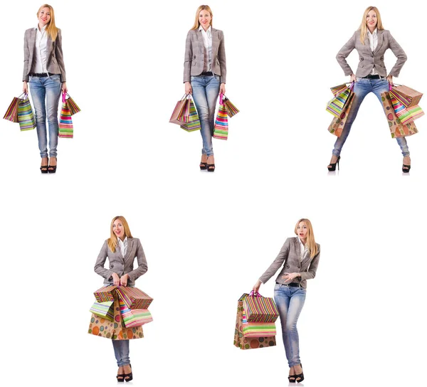 güzel bir kadın ile alışveriş torbaları üzerinde beyaz izole