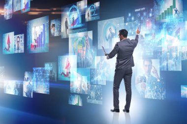 İş adamıyla fotoğraf kolajı