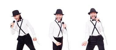 komik adam üzerinde beyaz izole şarkı