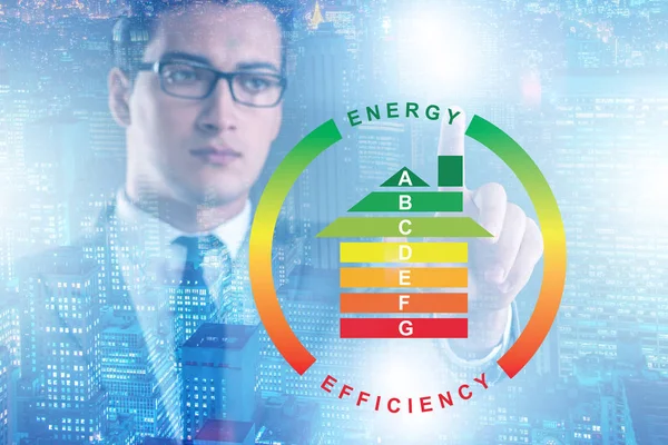 Affärsman inom energieffektivitetskonceptet — Stockfoto