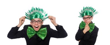 Mohawk saç stili komik bir adam.