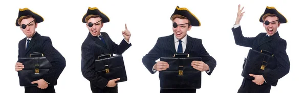 Ung man i kostym med pirat hatt isolerad på vit — Stockfoto