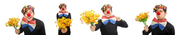Смішний клоун з квітами ізольовані на білому — стокове фото