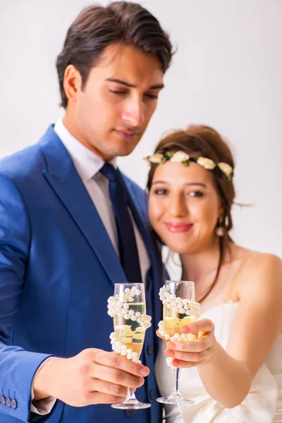 Wedding ceremony with wife and husband — Stock Photo, Image