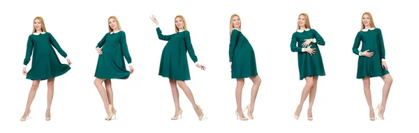 Mulher grávida bonita em vestido verde isolado em branco — Fotografia de Stock