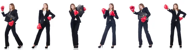 Mujer de negocios con guantes de boxeo aislados en blanco —  Fotos de Stock