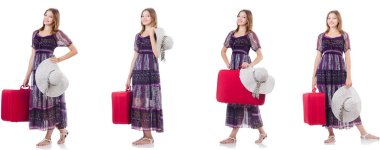 Bavullu genç bir kadın beyaz üzerine izole edilmiş. 