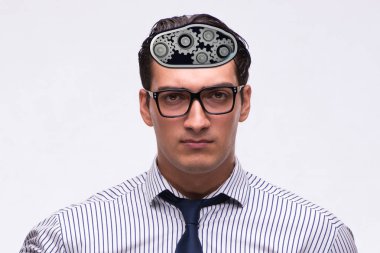 İş dünyasının gelecekteki teknolojisi olarak bilişsel hesaplama kavramı