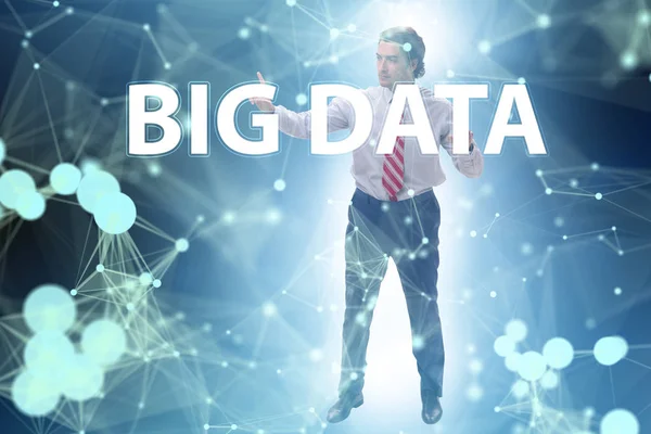 Big Data-Konzept mit Data-Mining-Analyst — Stockfoto