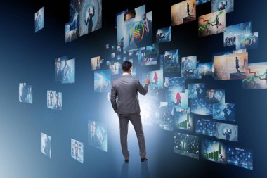 İş adamıyla fotoğraf kolajı