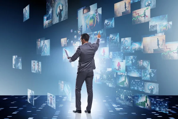 İş adamıyla fotoğraf kolajı