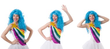 Beyaz izole peruk kadınla 