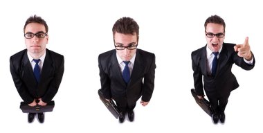 Beyaz izole evrak çantası ile takım elbiseli erkek çalışan 