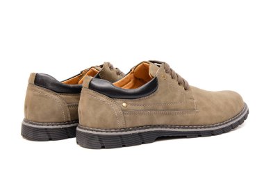 Beyaz arka plan üzerinde izole kahverengi ikna Ayakkabı