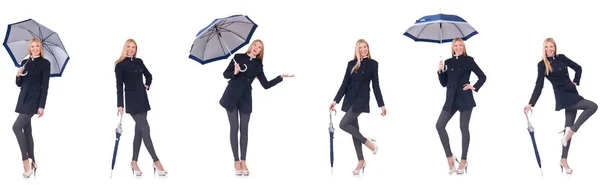 Belle femme en manteau noir avec un parapluie — Photo