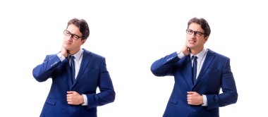 Beyaz arka plan üzerinde izole genç hasta ve mutsuz işadamı