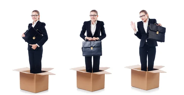 Mujer en el pensamiento fuera de concepto de caja —  Fotos de Stock