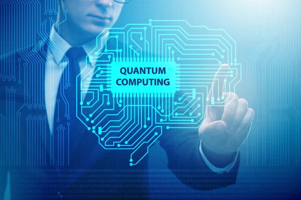 Biznesmen wciskający wirtualny przycisk w koncepcji komputerów kwantowych — Zdjęcie stockowe