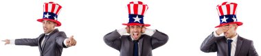 adam beyaz izole Amerikan şapka ile 