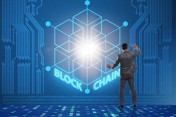 Jungunternehmer mit innovativem Blockchain-Konzept — Stockfoto