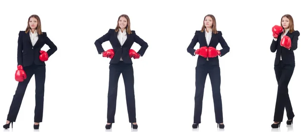 Mujer de negocios con guantes de boxeo aislados en blanco — Foto de Stock