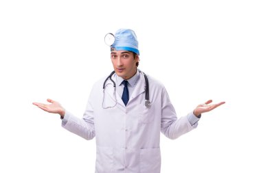 Genç yakışıklı Doktor otolaryngologist beyaz izole 