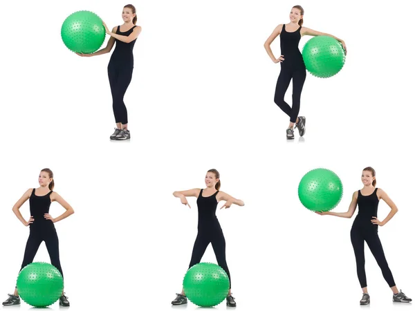 Mujer joven haciendo ejercicios con fitball —  Fotos de Stock