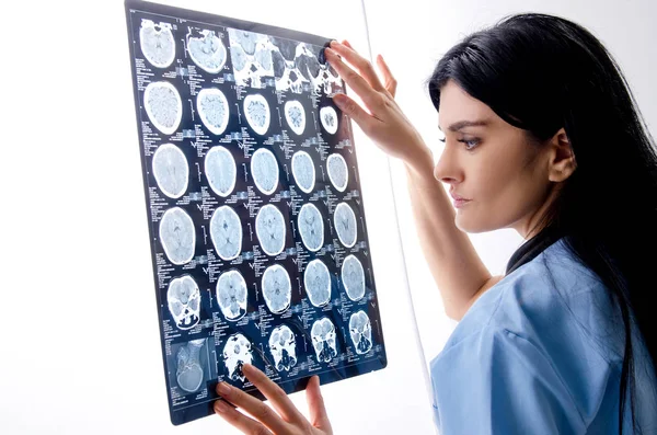 Female Doctor Radiologist Working Clinic — Stock Photo, Image